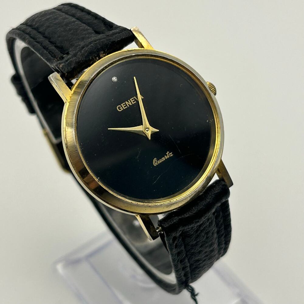 Geneva Gold-tone Black Dial & Leather Strap Minimalist Watch Working image 3